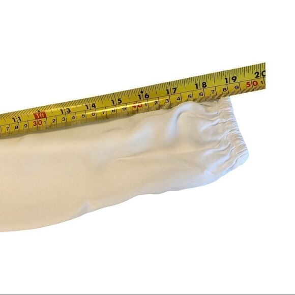 𝅺harlow Lace up off shoulder blouse - Picture 7 of 10